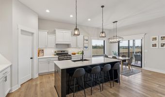 1404 NW Arbor Dr, Ankeny, IA 50023