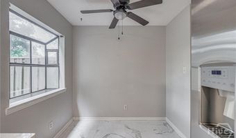127 Holland Park Cir, Savannah, GA 31419
