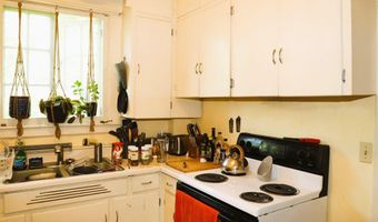 27 Westminster Ter, Rockingham, VT 05101