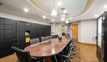 1021 N GARFIELD St 517, Arlington, VA 22201