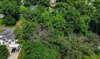 4 N Niles Ave, Addison, IL 60101