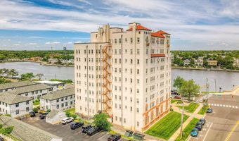 400 Deal Lake Dr 3F, Asbury Park, NJ 07712