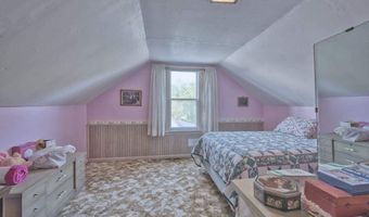 15 W 4th Ave N, Aurora, MN 55705