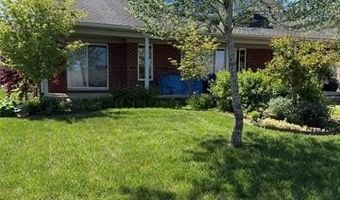10368 Saint John Dr, Algonac, MI 48001