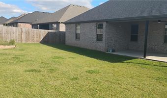 710 Harbison St, Bentonville, AR 72713