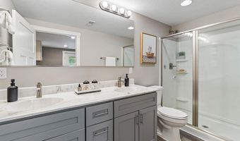 6235 US Highway 69, Ames, IA 50010