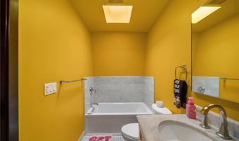 612 Wilcox, Los Angeles, CA 90004