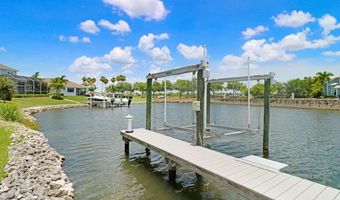 5425 WISHING ARCH Dr, Apollo Beach, FL 33572