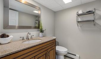 120 Bretton Woods Dr, Cranston, RI 02920
