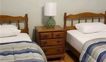 125 Cedar Rd, Charlestown, RI 02813