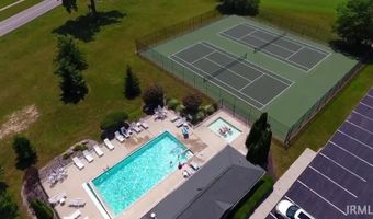 1801 Bent Tree Ct, Auburn, IN 46706