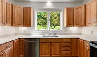 169 Willows Hill Dr #6, Cambridge, VT 05464