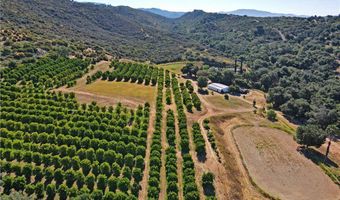 17825 Bear Valley Ln, Escondido, CA 92027