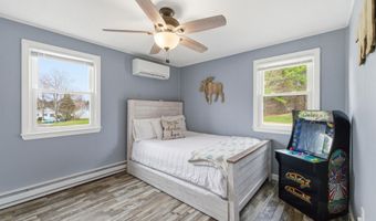 165 Georgetown Dr, Barnstead, NH 03225