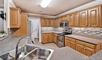 5 Thirsk Ln, Bella Vista, AR 72714