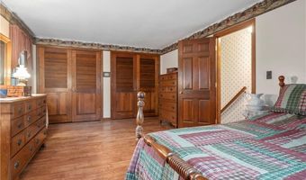 124 Benedict Rd, Burrillville, RI 02830