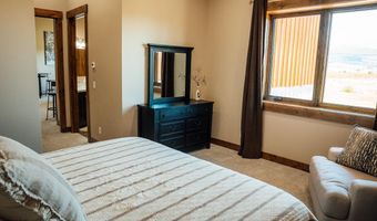 29 WHITE POINT Rd, Cora, WY 82925