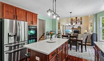 1241 Bradford Ln, Antioch, IL 60002