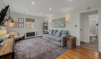 28 Mill Creek Rd, Branford, CT 06405