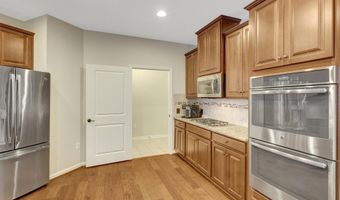 24859 HELMS Ter, Aldie, VA 20105