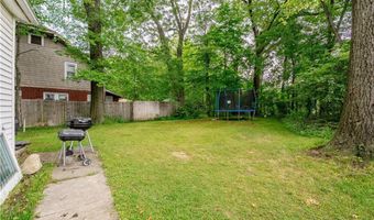 531 Fernwood Dr, Akron, OH 44320