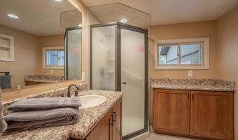 198 Poudre River Rd, Bellvue, CO 80512