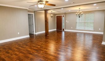 12653 Parkwood Dr, Baton Rouge, LA 70815