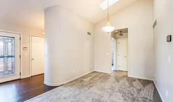 4107 Boulder Pond Dr, Ann Arbor, MI 48108