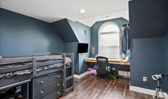 80 SANDPIPER Dr, Basye, VA 22810