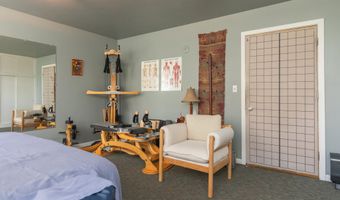 708 W Huron St 3, Ann Arbor, MI 48103