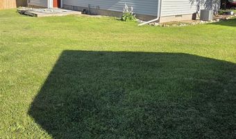 507 3rd Ave, Ackley, IA 50601