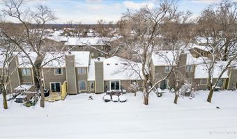 39875 N Golf Ln, Antioch, IL 60002