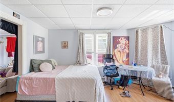 14 Garfield Ave, East Providence, RI 02916