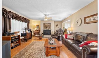 535 La Plata Dr, Bosque Farms, NM 87068