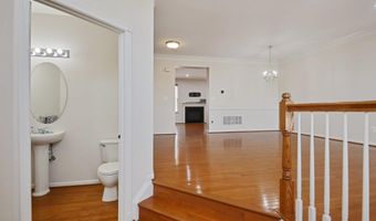 22529 WELBORNE MANOR Sq, Ashburn, VA 20148