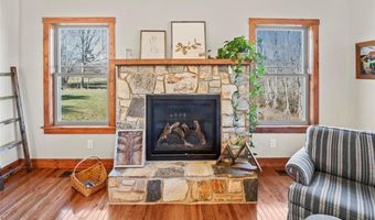 186 Pipers Creek Trl, Ararat, NC 27007