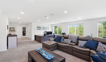 51 Colby Farm Rd, Chester, NH 03036