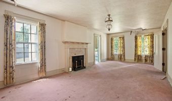 411 S Main St, Adrian, MI 49221