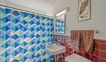 1823 FREMONT Ave, Cheyenne, WY 82001