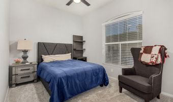 1951 W PENINSULA Cir, Chandler, AZ 85248