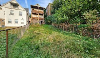 639 Pine St, Ambridge, PA 15003