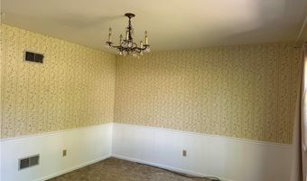1929 Earls Ct, Allentown, PA 18103