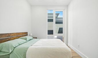 38 Hichborn 406, Boston, MA 02135