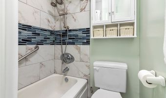 2421 Tusitala St 1902, Honolulu, HI 96815