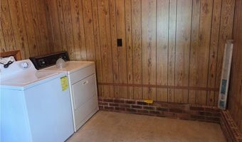 1426 Brookdale Dr, Asheboro, NC 27205