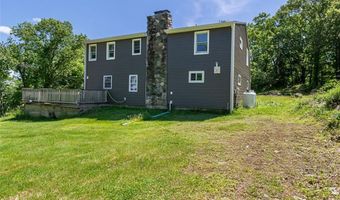 41 Dexter Rock Rd, Lincoln, RI 02865