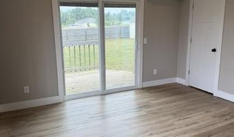 205 E Prospect St, Aurora, MO 65605