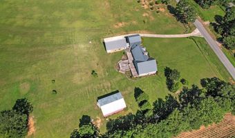 1750 Lucy Grade, Ashford, AL 36312