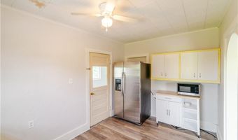 713 N 13 St, Atchison, KS 66002