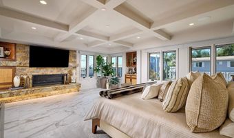 187 Cherry Ave, Carlsbad, CA 92008